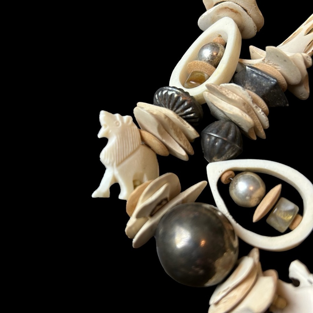 Bone Metal Stone Bead Vintage Two Tier Necklace Carved Lions Bone Hook Closure - Picture 9 of 16
